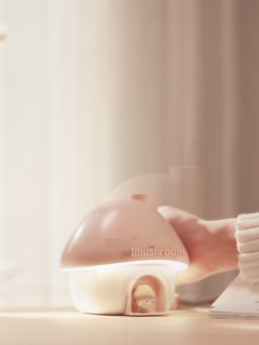 Mushroom House LED Humidifier & Aroma Diffuser – 7-Color Ambient Light